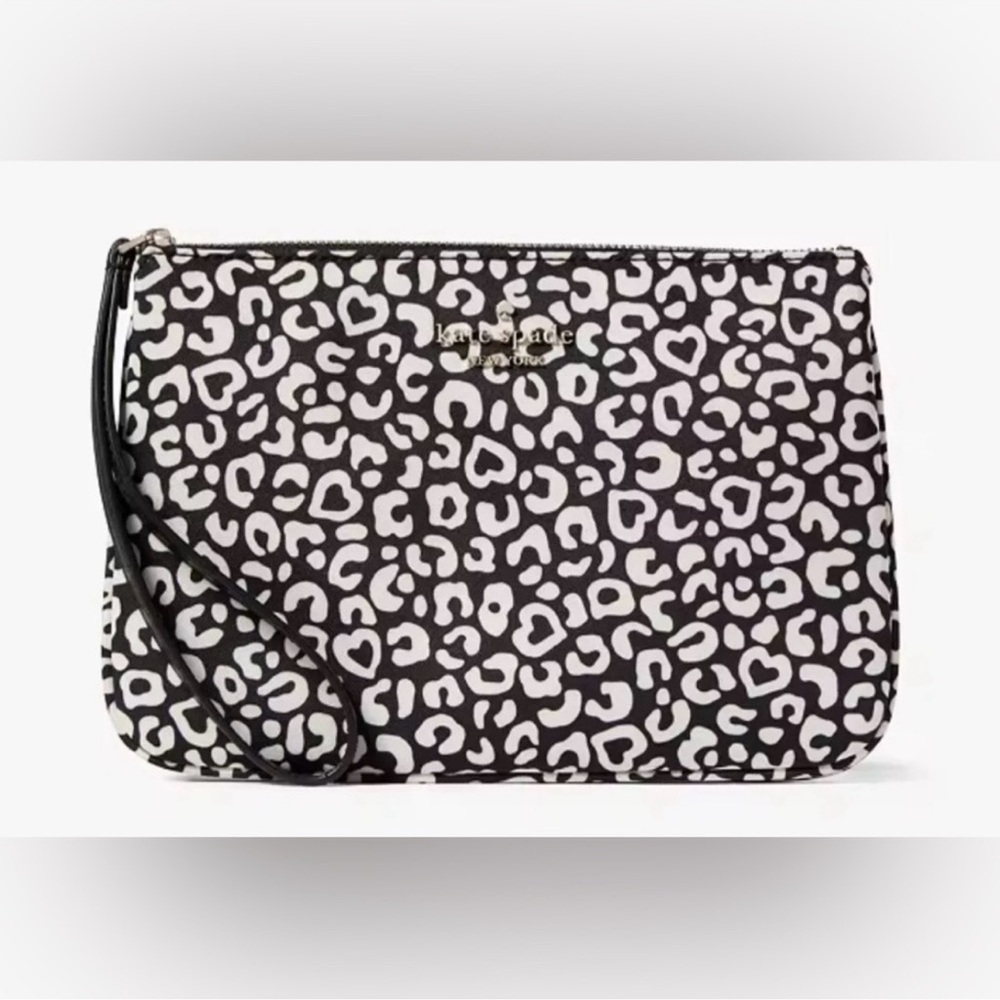 Kate Spade ♠️ Black and White Chelsea Med Wrist Pouch NWT